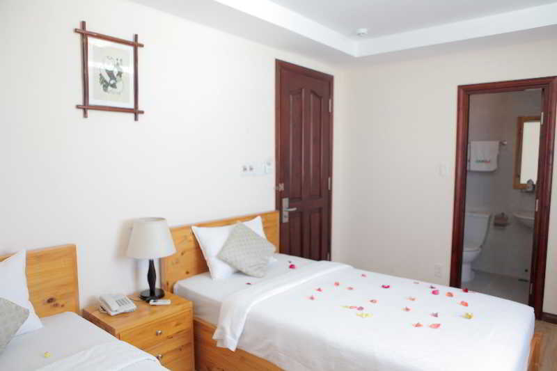 Copac Hotel Nha Trang Bagian luar foto