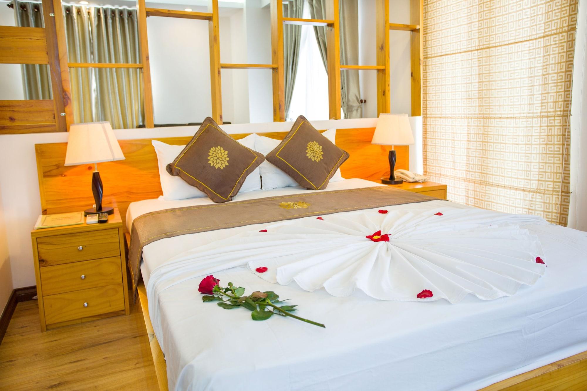 Copac Hotel Nha Trang Bagian luar foto