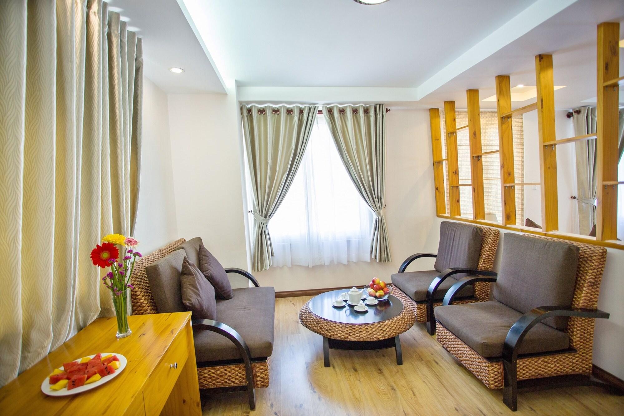 Copac Hotel Nha Trang Bagian luar foto