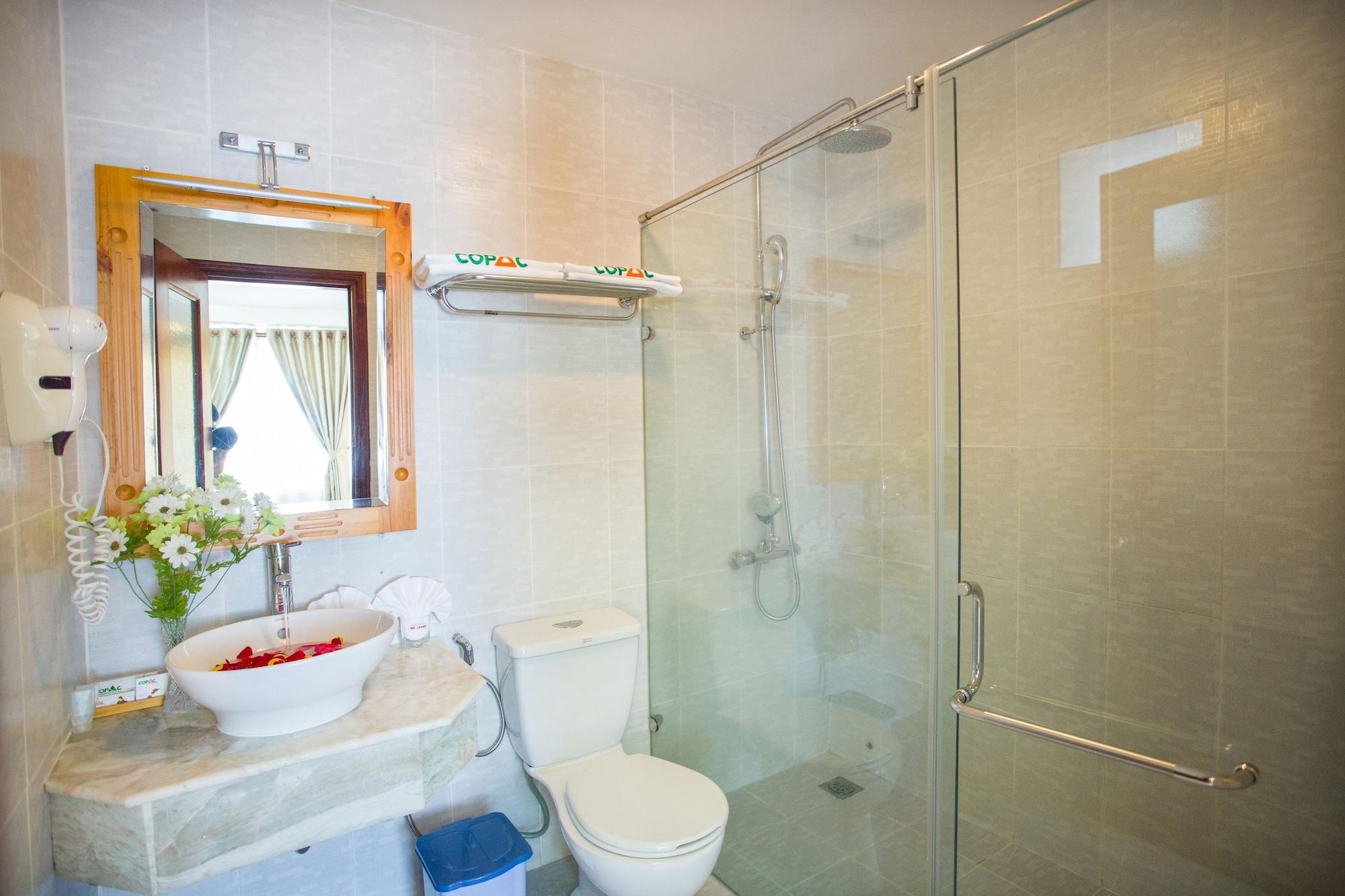 Copac Hotel Nha Trang Bagian luar foto