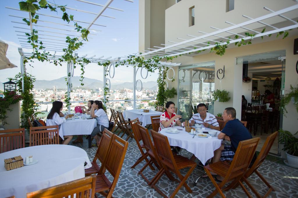 Copac Hotel Nha Trang Bagian luar foto