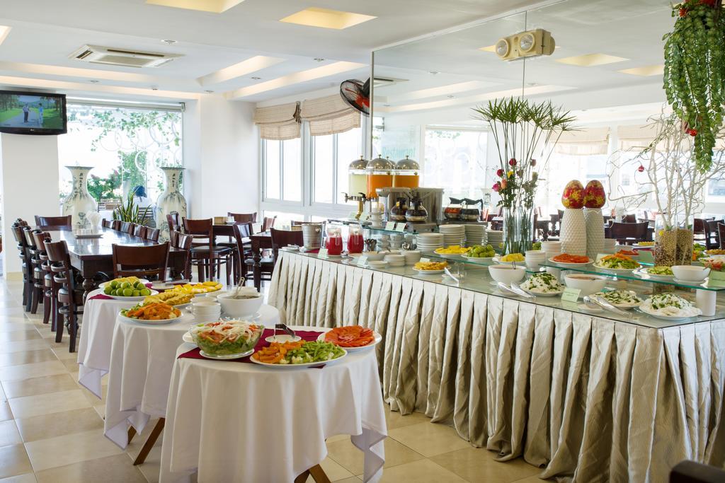 Copac Hotel Nha Trang Bagian luar foto