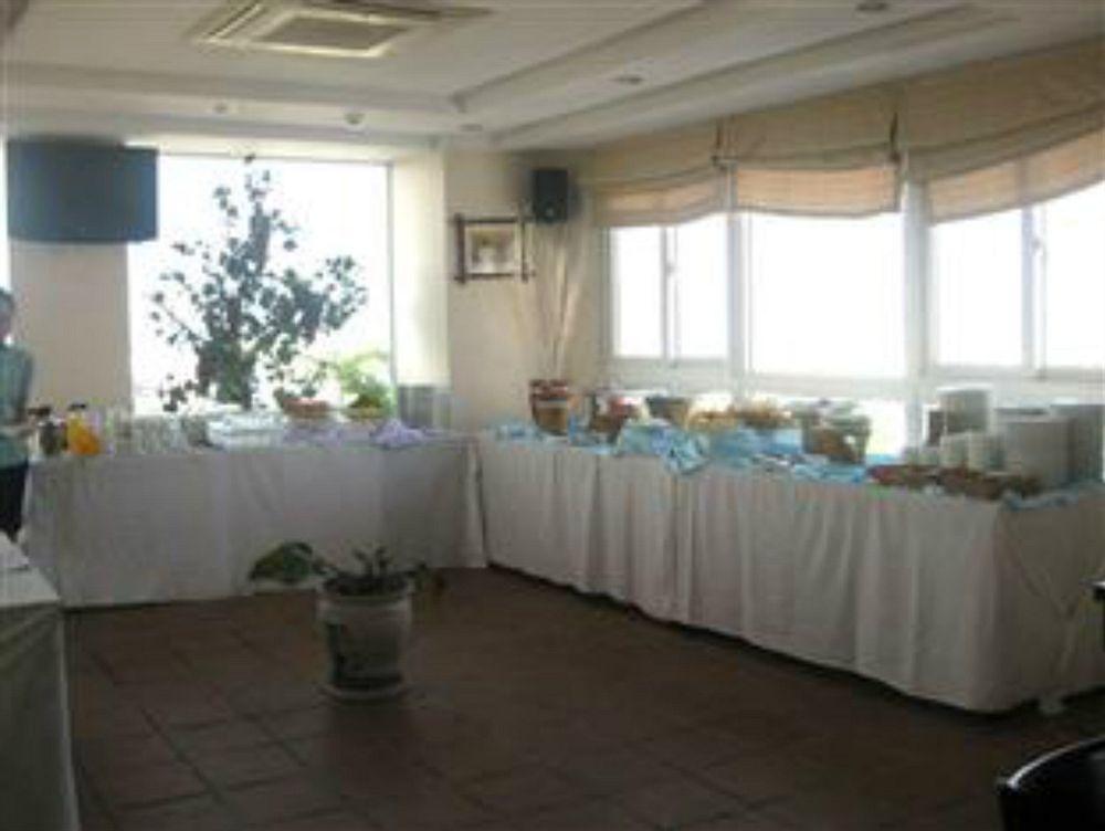 Copac Hotel Nha Trang Bagian luar foto