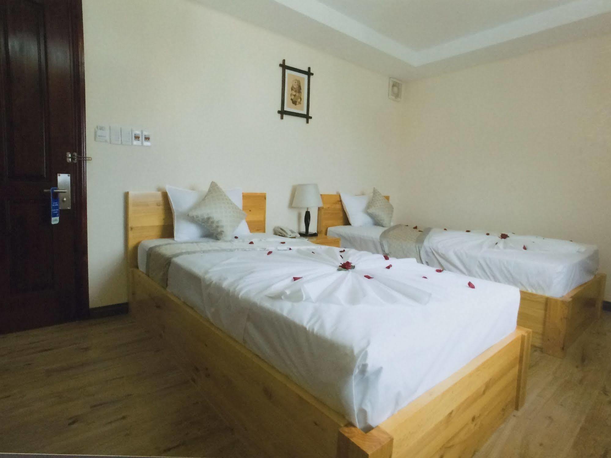 Copac Hotel Nha Trang Bagian luar foto