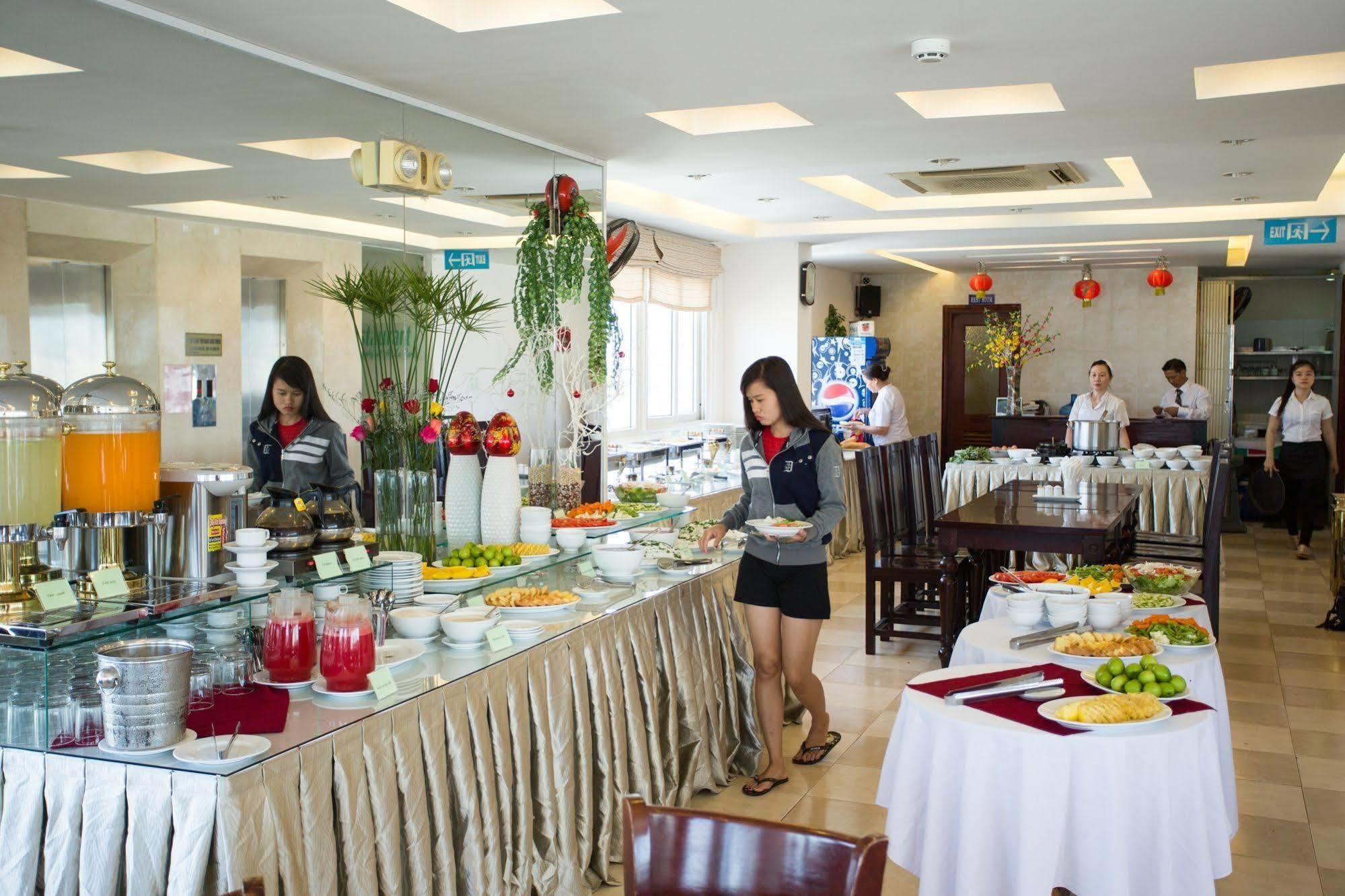 Copac Hotel Nha Trang Bagian luar foto