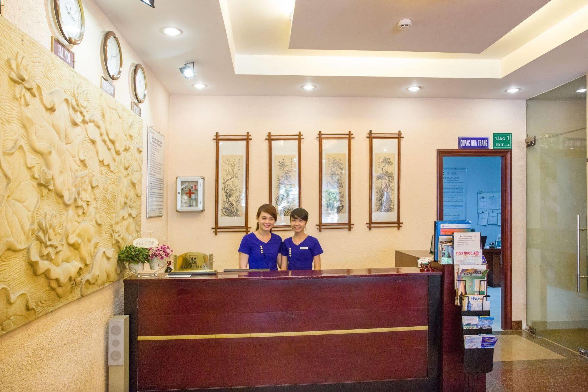 Copac Hotel Nha Trang Bagian luar foto